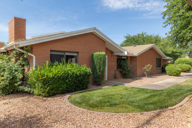 840 South 400 East, Unit 3 St. George, UT 84770 - Photo 1 of 23