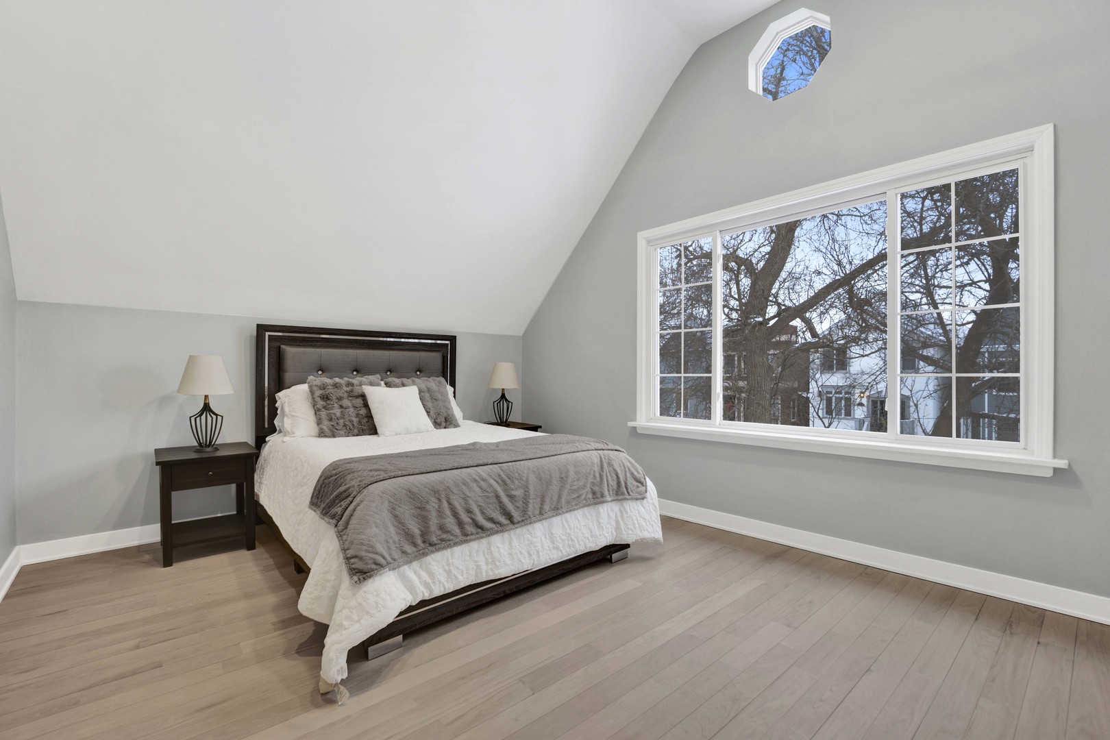 1910 West George Street Chicago, IL 60657 - Photo 20 of 45