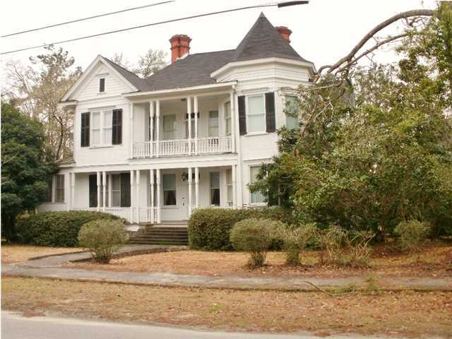 473 South Railroad Avenue Ridgeville, SC 29472 - Photo 1 of 13 Primary Photo
