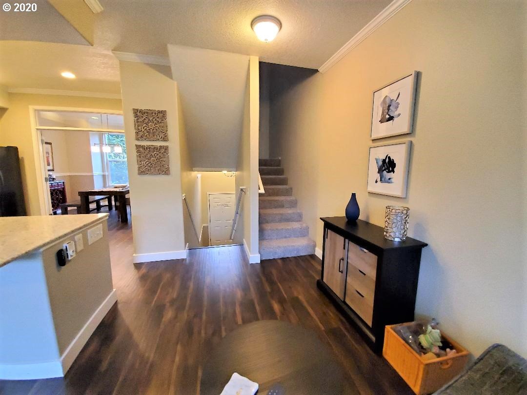 13025 Southwest Seca Court Tigard, OR 97223 - Photo 14 of 32