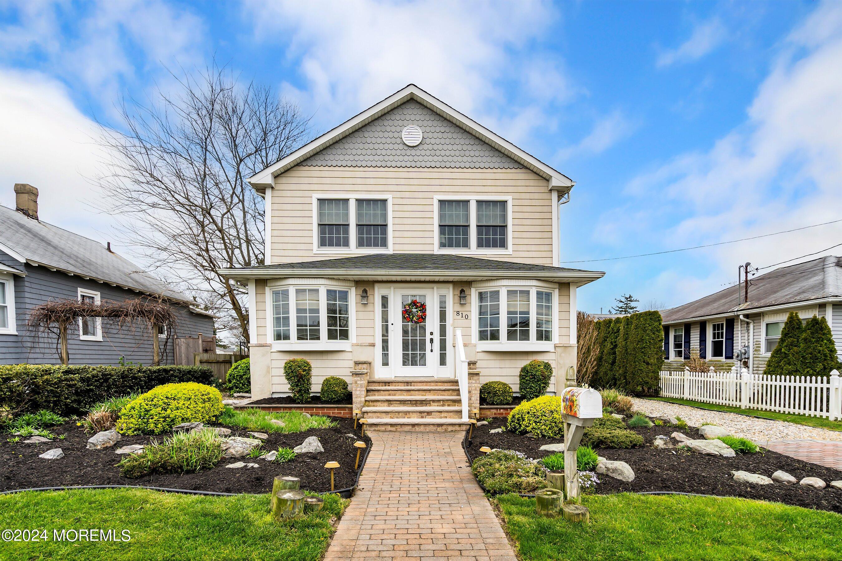 810 Rue Avenue Point Pleasant, NJ 08742 - Photo 1 of 32 01-Front