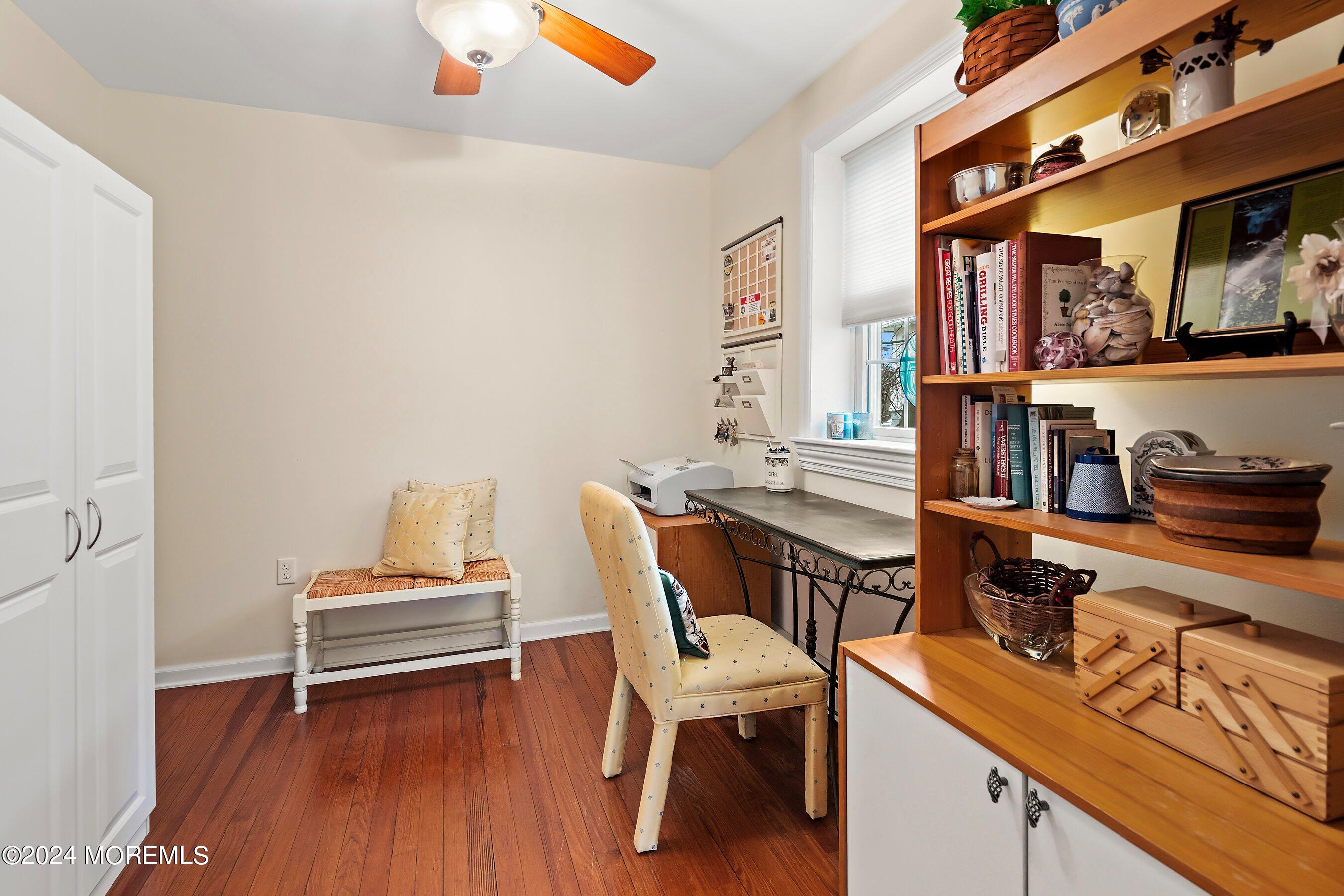 810 Rue Avenue Point Pleasant, NJ 08742 - Photo 13 of 32 15-Office/5th Bdrm