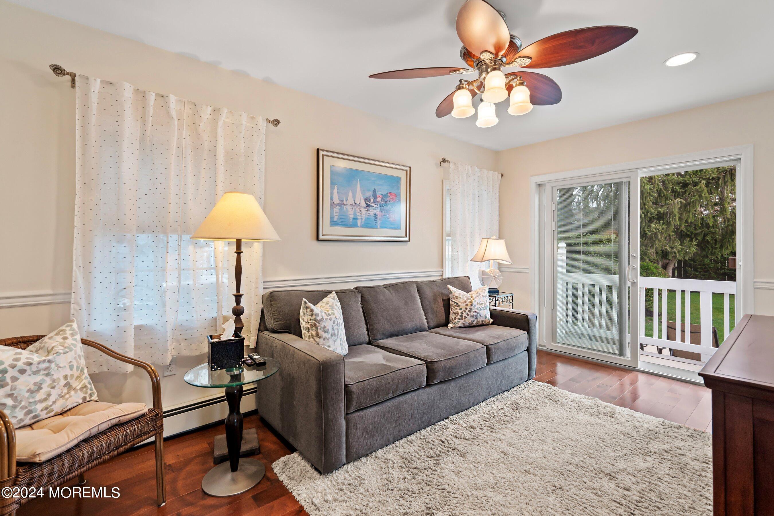 810 Rue Avenue Point Pleasant, NJ 08742 - Photo 14 of 32 16-Family