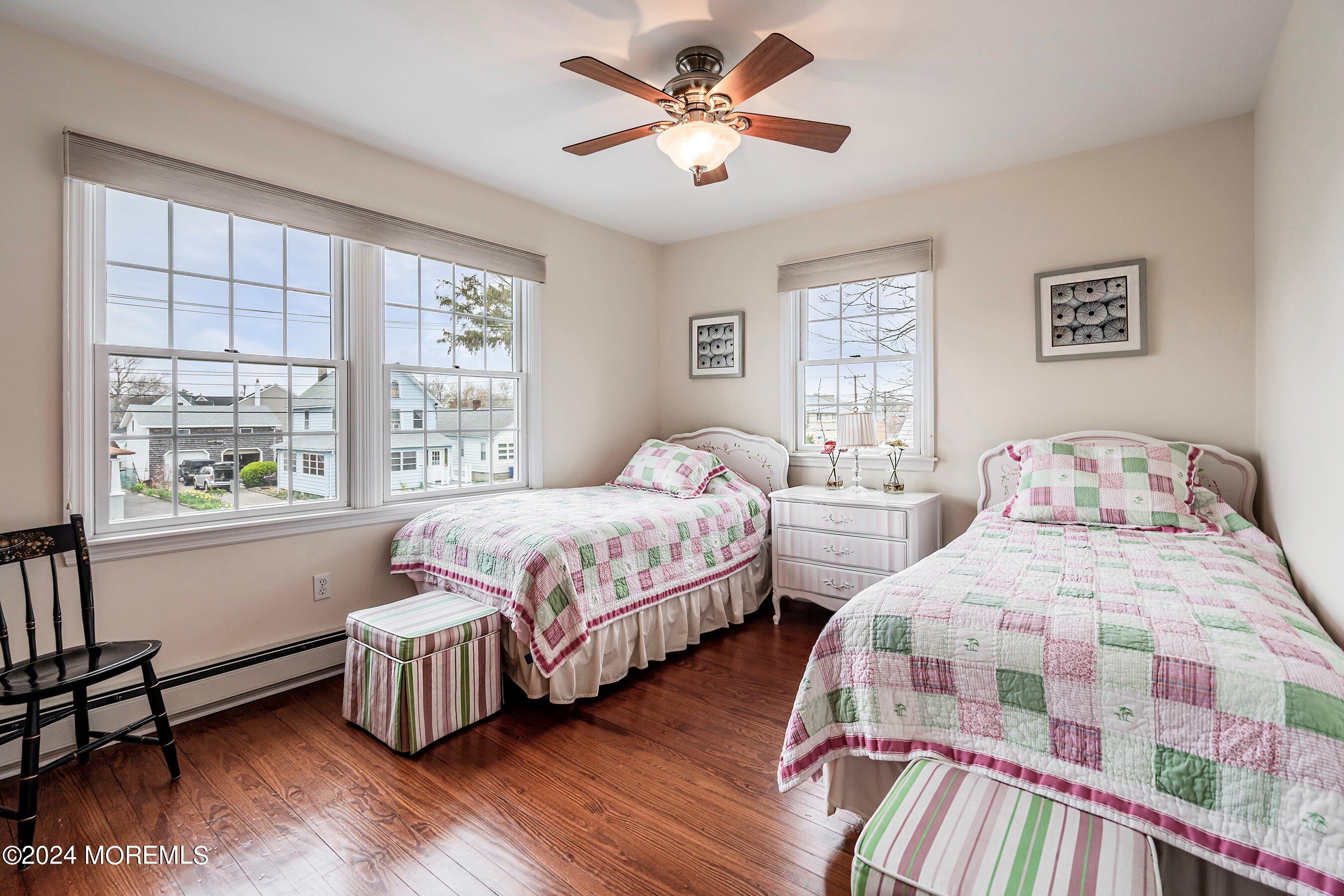 810 Rue Avenue Point Pleasant, NJ 08742 - Photo 16 of 32 18-Bed 2