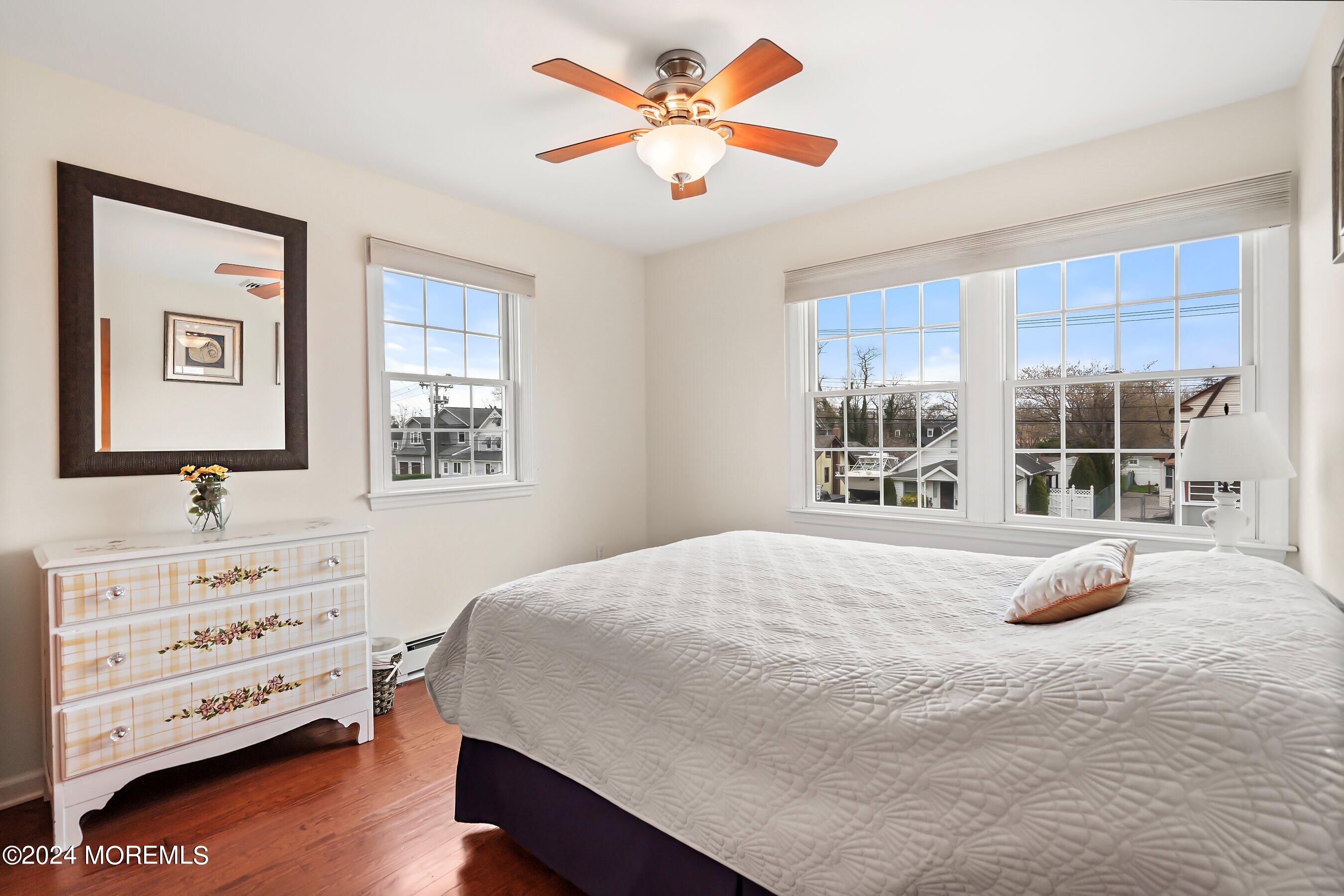 810 Rue Avenue Point Pleasant, NJ 08742 - Photo 19 of 32 Bdrm 4
