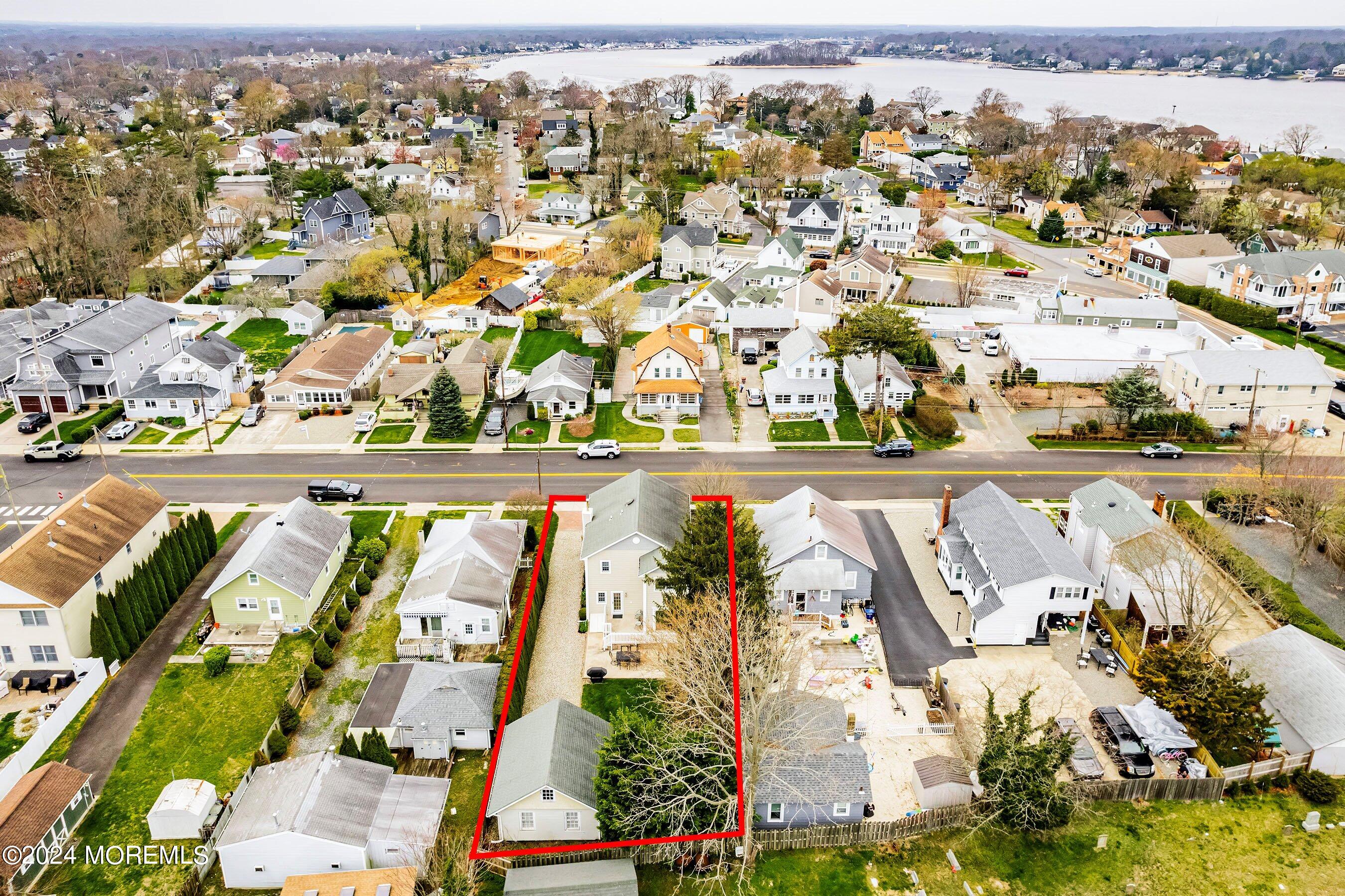 810 Rue Avenue Point Pleasant, NJ 08742 - Photo 30 of 32 33-Back Aerial OUTLINE