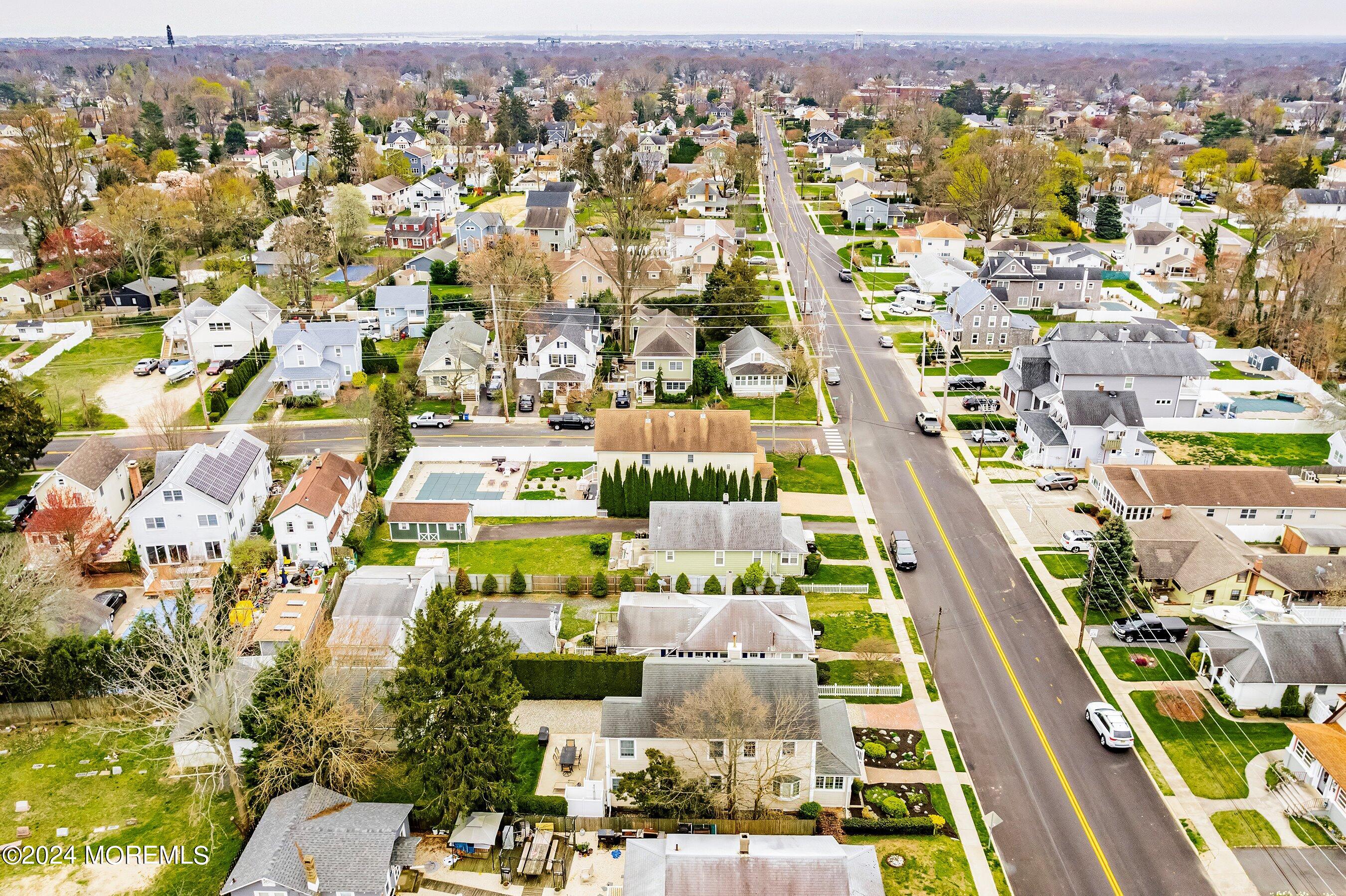 810 Rue Avenue Point Pleasant, NJ 08742 - Photo 31 of 32 34-Left Aerial
