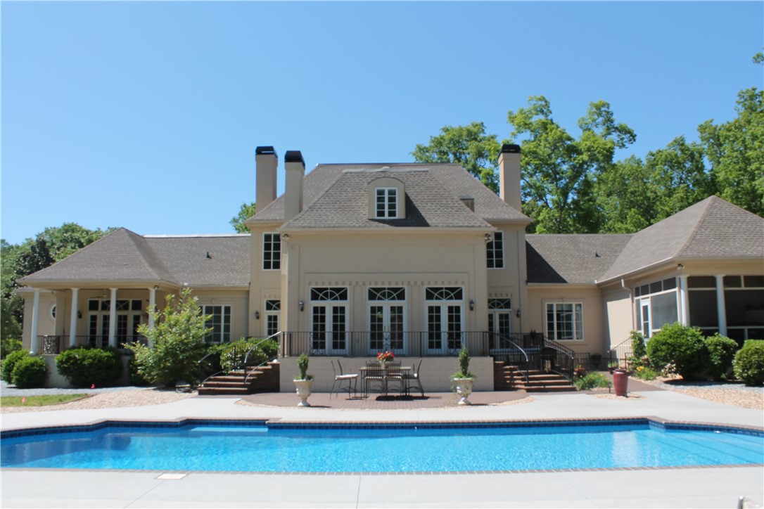 1102 Thornehill Drive Anderson, SC 29621 - Photo 2 of 42 Gallery Image 2
