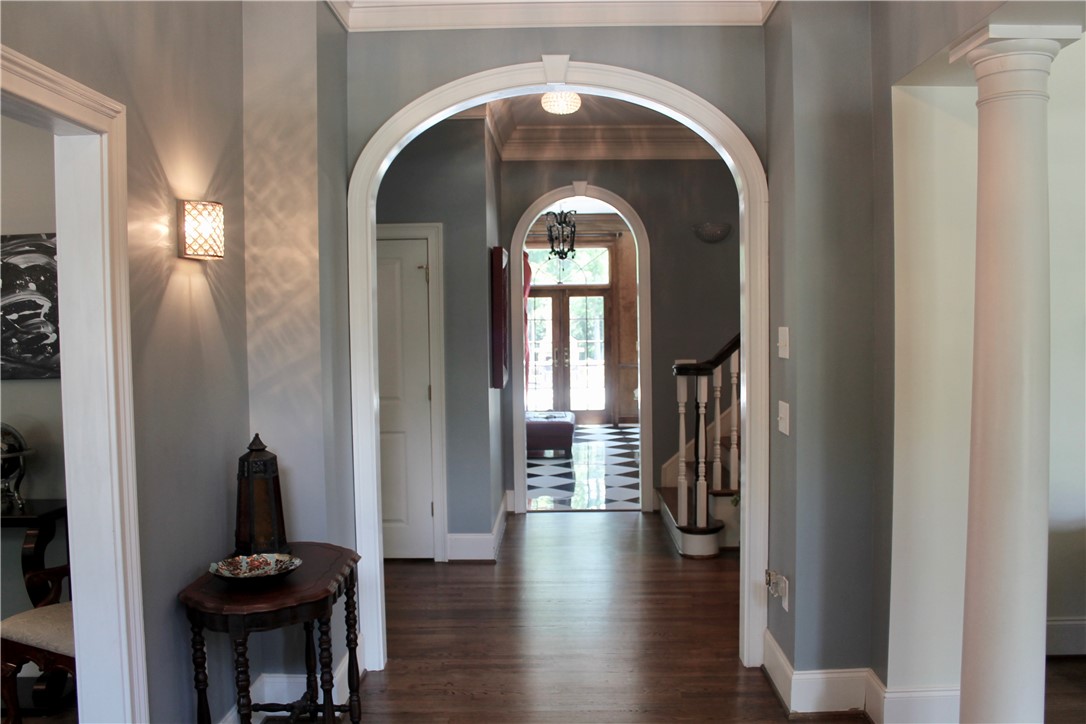 1102 Thornehill Drive Anderson, SC 29621 - Photo 3 of 42 Gallery Image 3