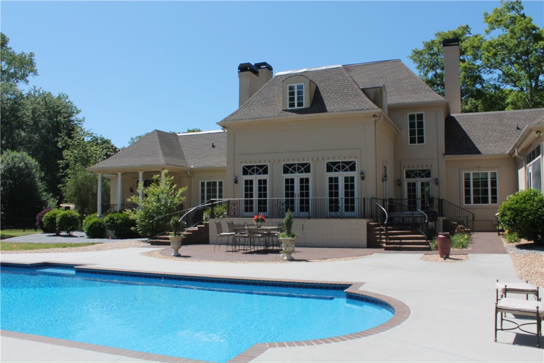 1102 Thornehill Drive Anderson, SC 29621 - Photo 34 of 42 Gallery Image 34