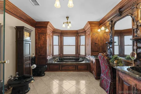$2,100,000 | 1779 Elevado Road, Vista, CA 92084