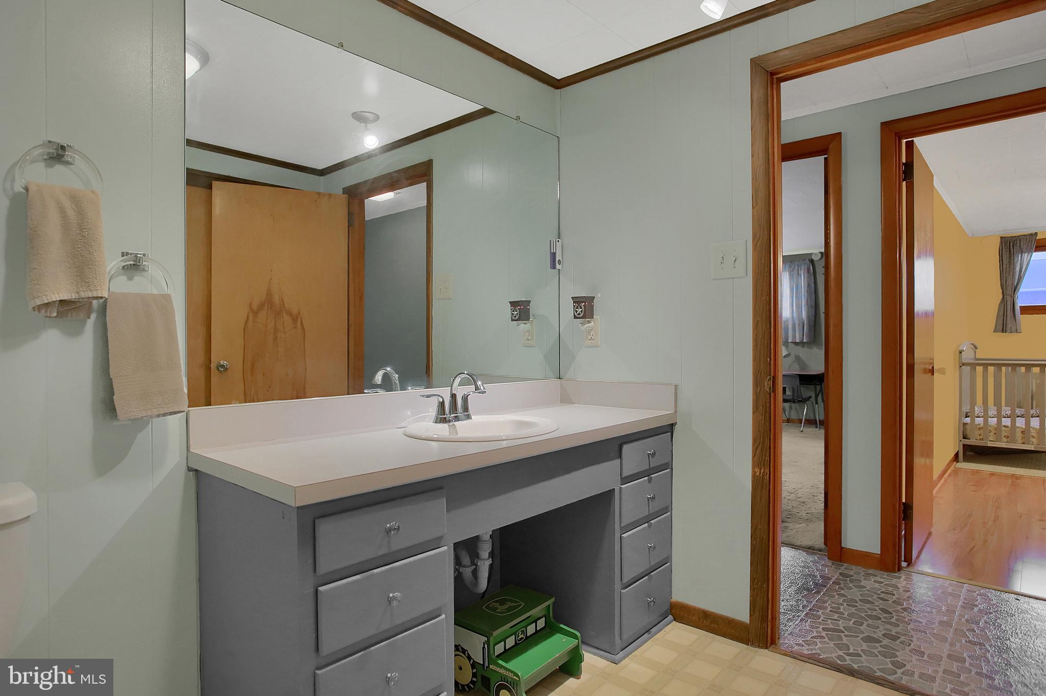 147 Eisenhower Road Palmyra, PA 17078 - Photo 30 of 43 Gallery Image 30
