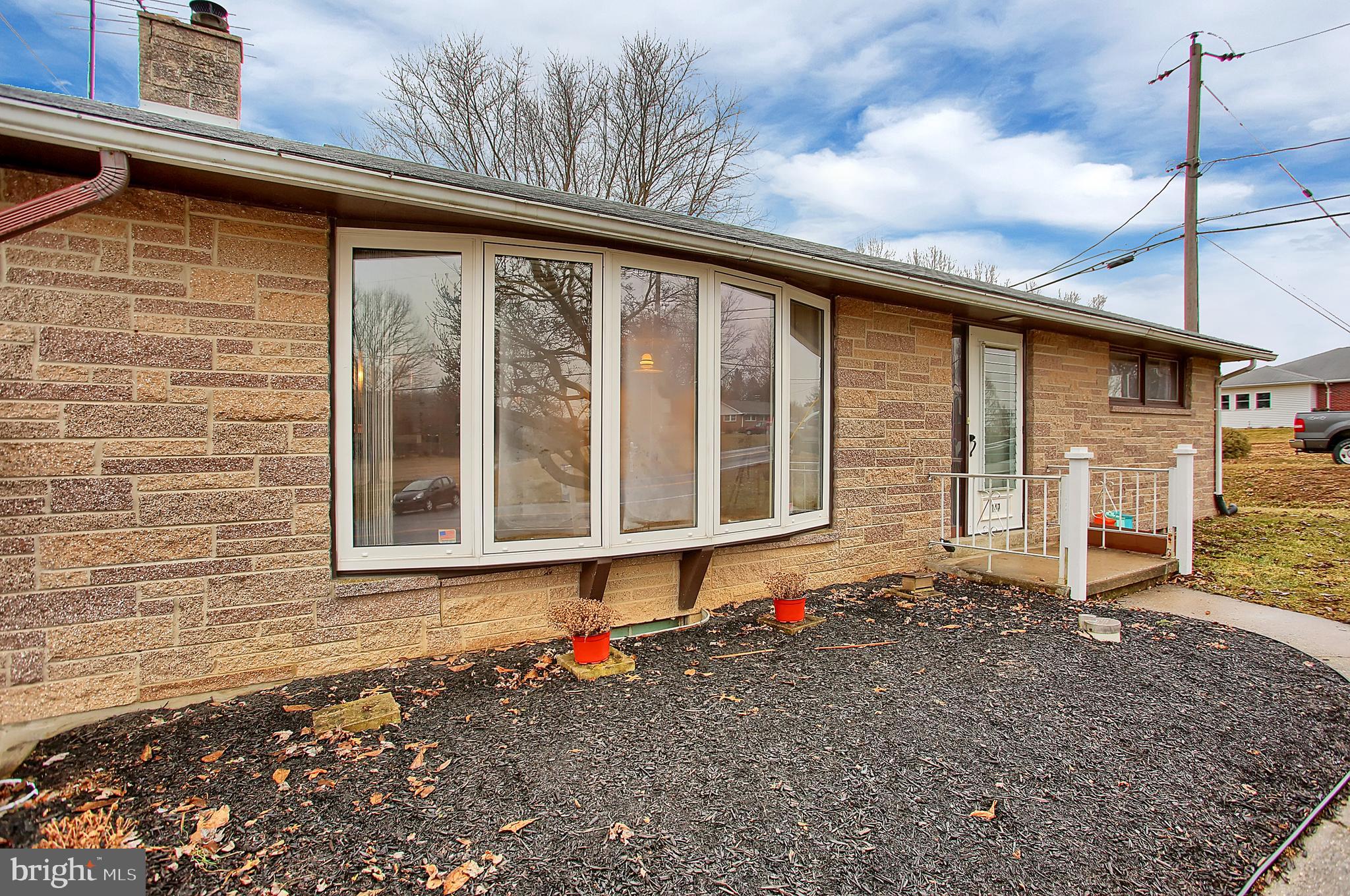 147 Eisenhower Road Palmyra, PA 17078 - Photo 4 of 43 Gallery Image 4