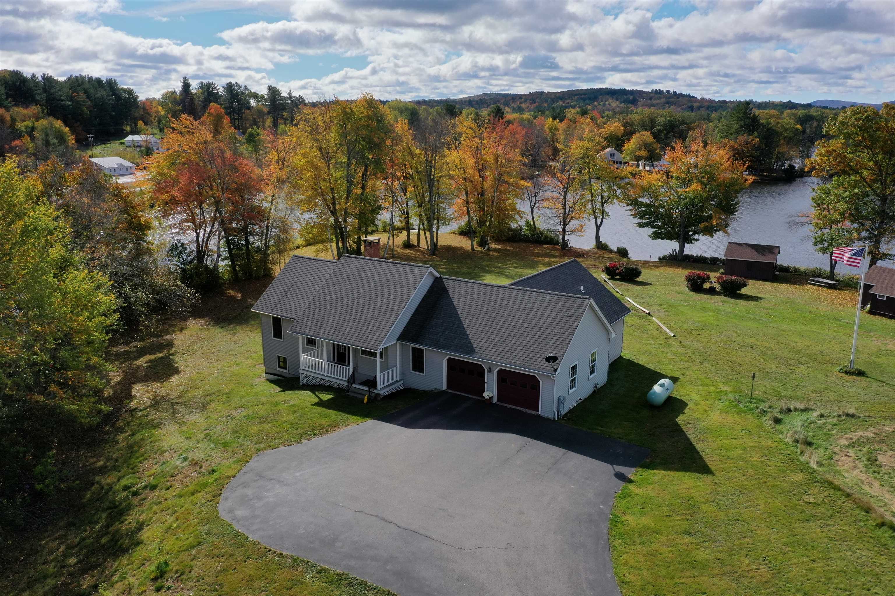 42 Thompson Point Lane Andover, NH 03216 - Photo 23 of 32