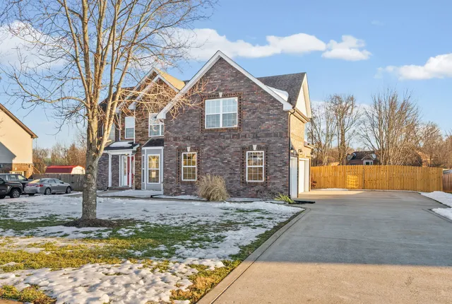 $2,200 | 1544 Hattie Lane, Clarksville, TN 37042