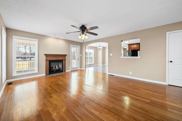 $2,200 | 1544 Hattie Lane, Clarksville, TN 37042