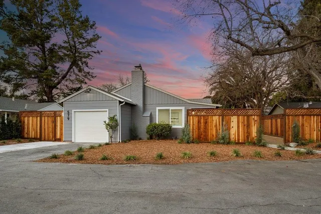 $2,498,000 | 579 Green Manor, Palo Alto, CA 94301