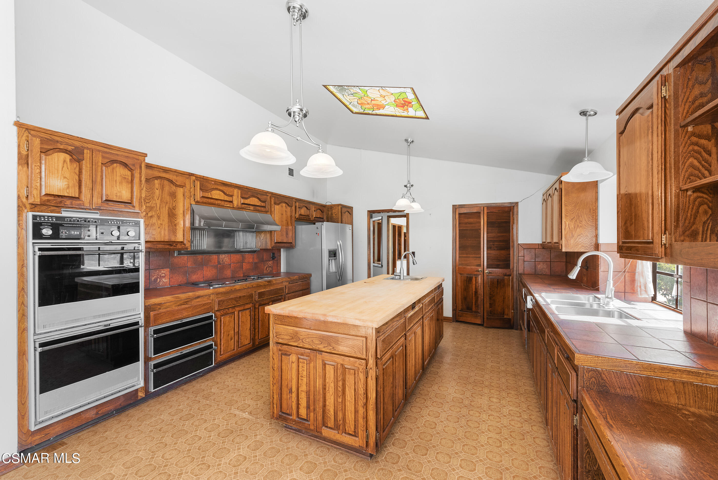 11975 Pradera Road Camarillo, CA 93012 - Photo 12 of 58 11975 Pradera Rd Santa Rosa Valley-12