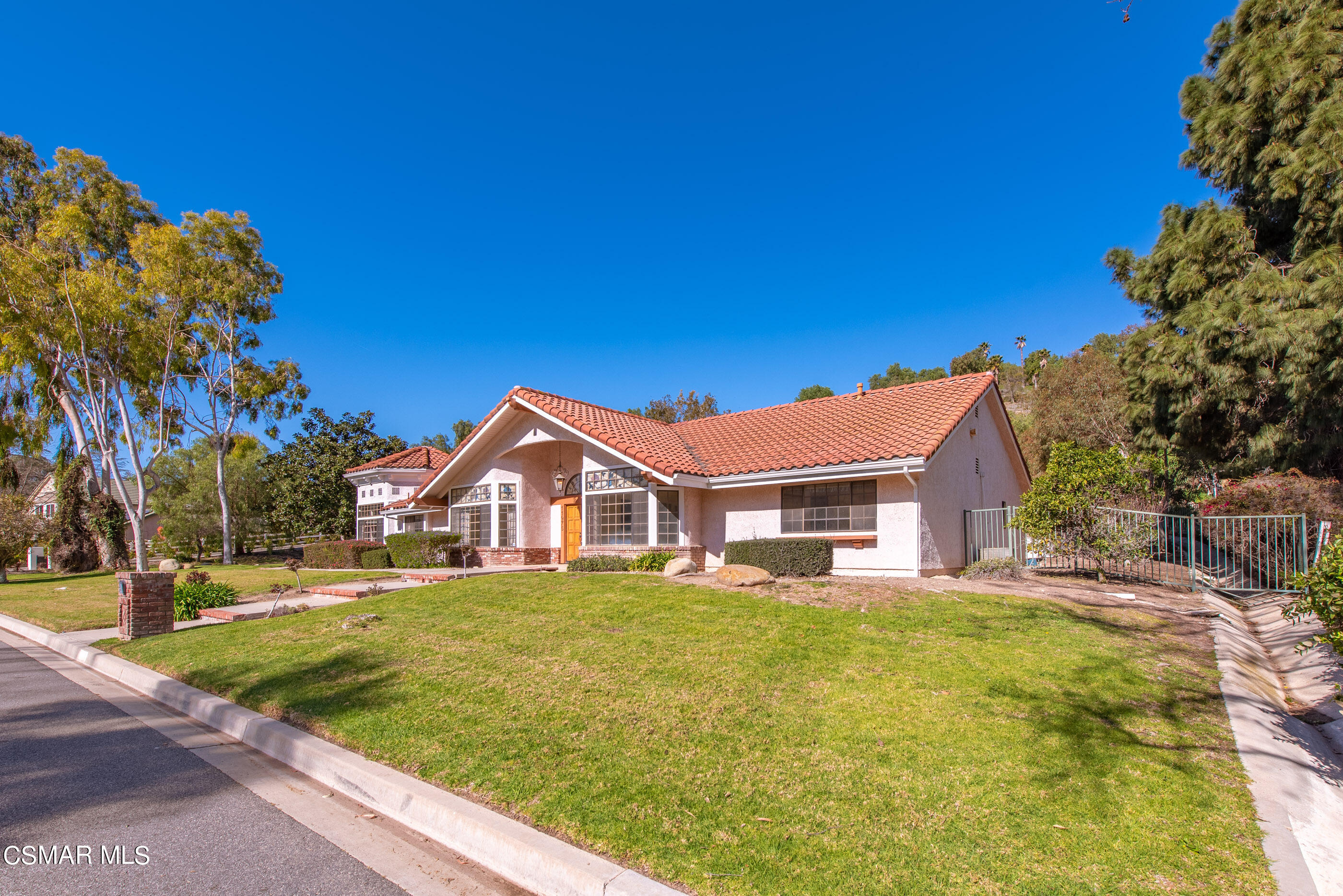 11975 Pradera Road Camarillo, CA 93012 - Photo 2 of 58 11975 Pradera Rd Santa Rosa Valley-2