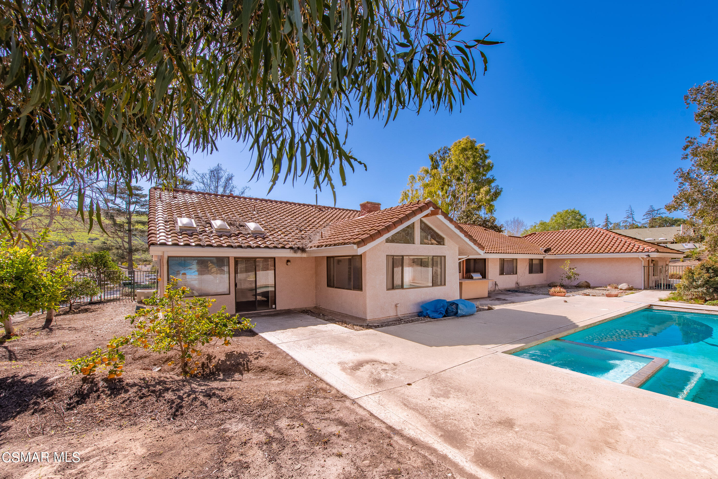 11975 Pradera Road Camarillo, CA 93012 - Photo 32 of 58 11975 Pradera Rd Santa Rosa Valley-32