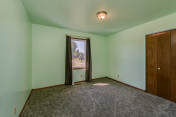 719 East Dopp Road Midland, MI 48640 - Photo 7 of 17