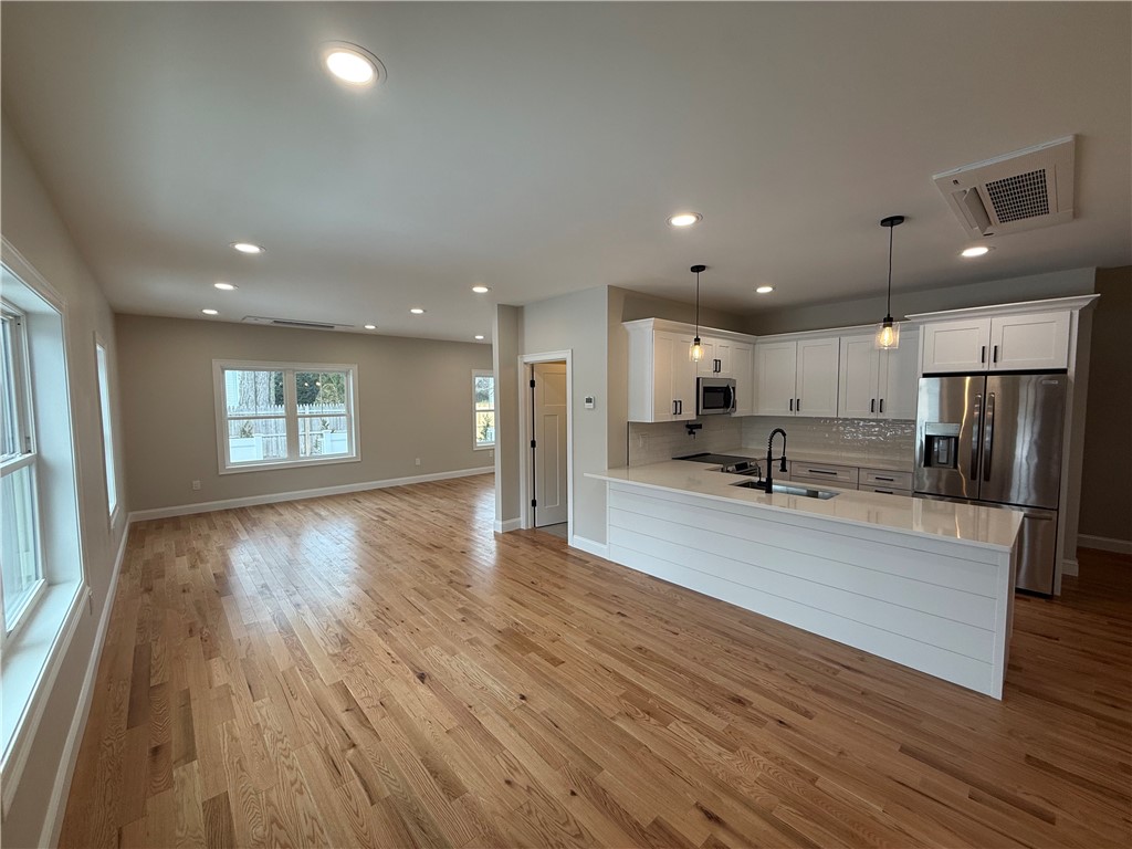 2907 Post Road, Unit 8 Warwick, RI 02886 - Photo 18 of 36