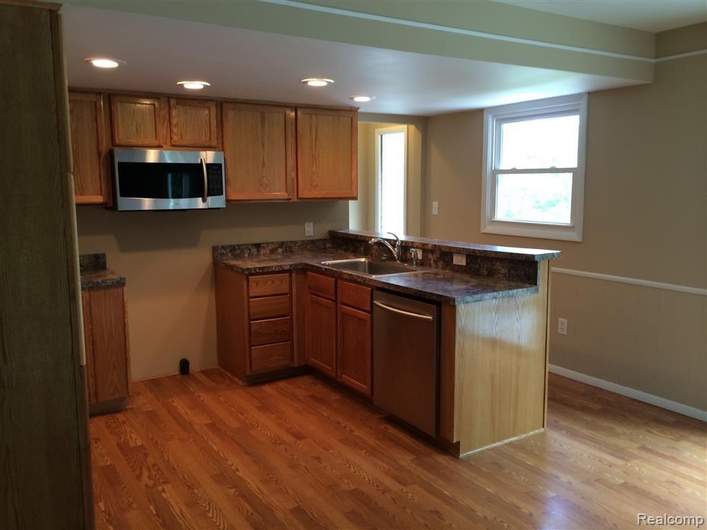 13045 White Lake Road Fenton, MI 48430 - Photo 3 of 30 3 Photo Jun 16, 2 29 50 PM (Medium).jpg