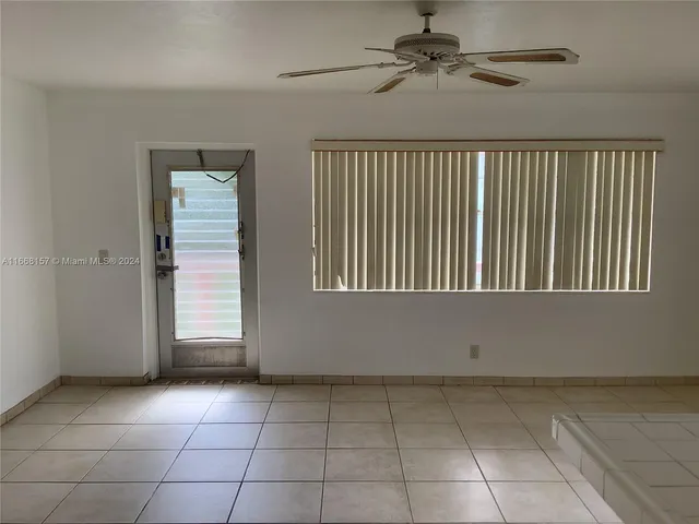 $59,000 | 60 Windsor C, Unit 60, West Palm Beach, FL 33417
