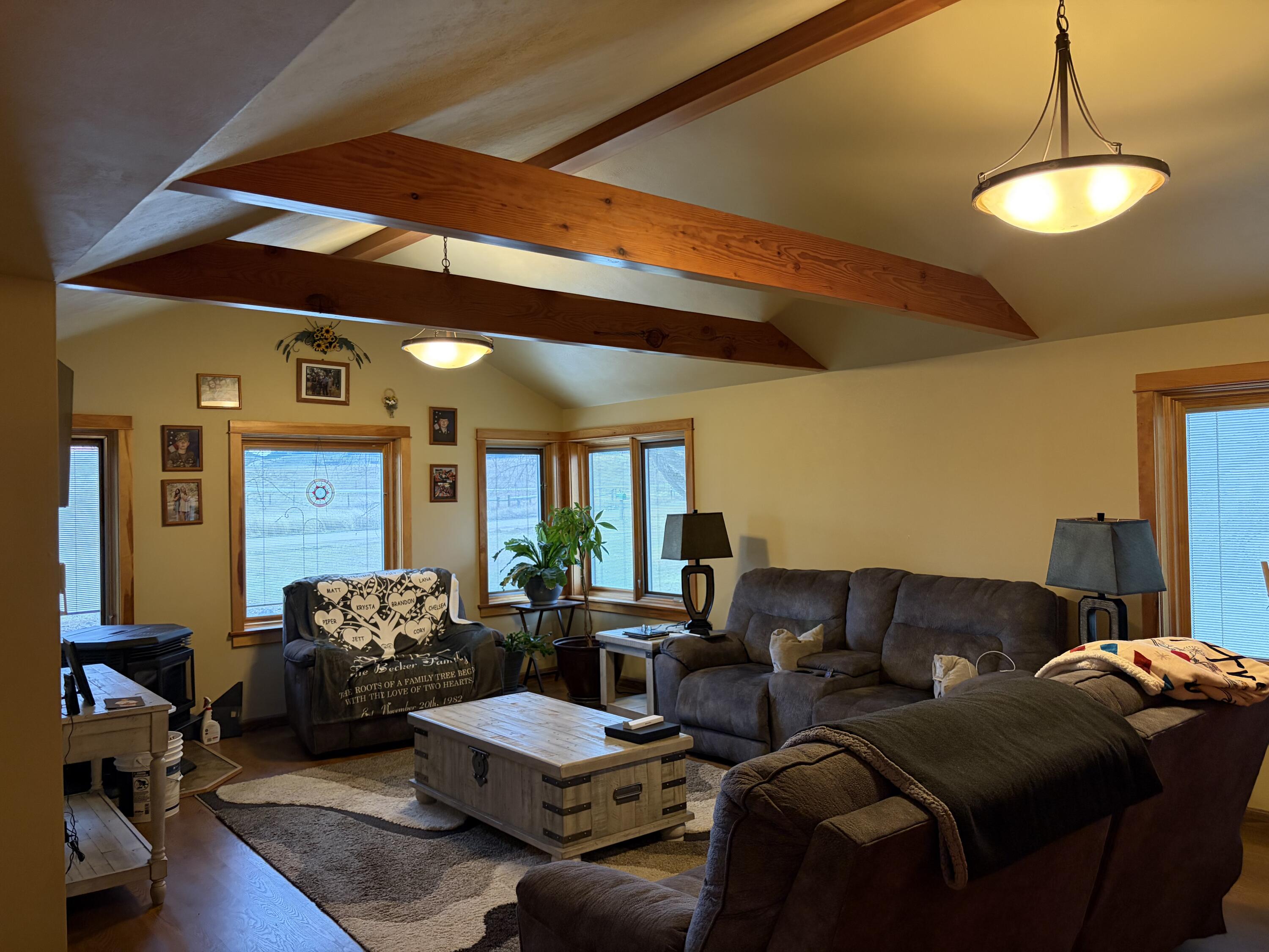 Upper Prairie Banner, WY 82832 - Photo 27 of 78 128- 2 Living Room