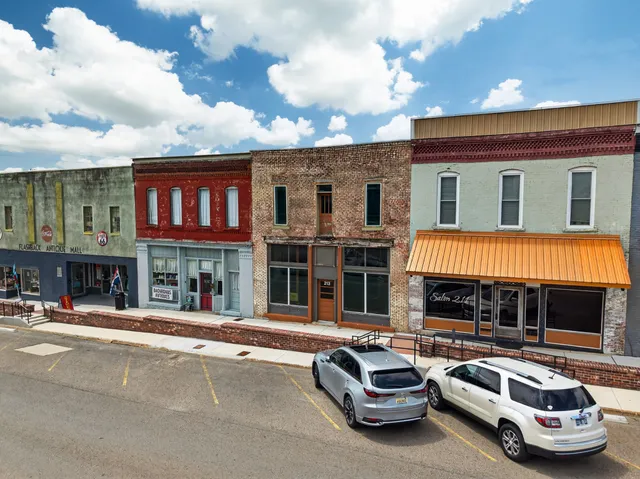 a car parked in front of a store