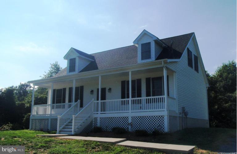 Exterior (Front)