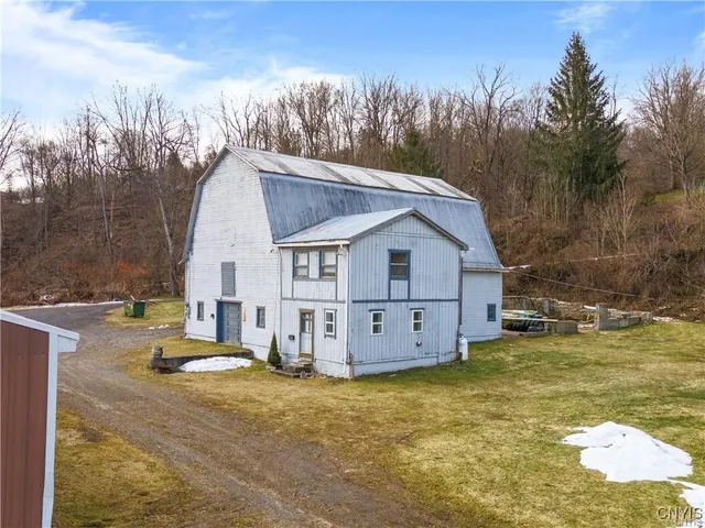 $685,000 | 3391 Highway 28, Herkimer, NY 13350