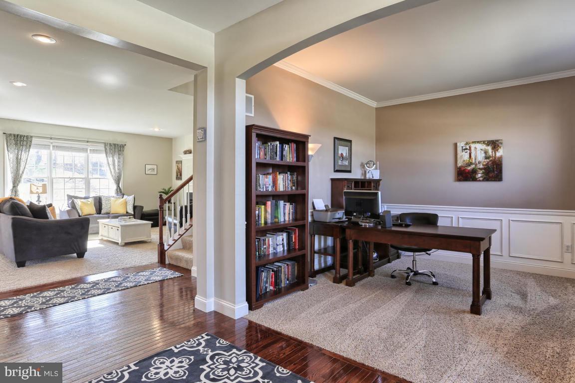2134 Meadow Ridge Drive Lancaster, PA 17601 - Photo 11 of 45 Gallery Image 11