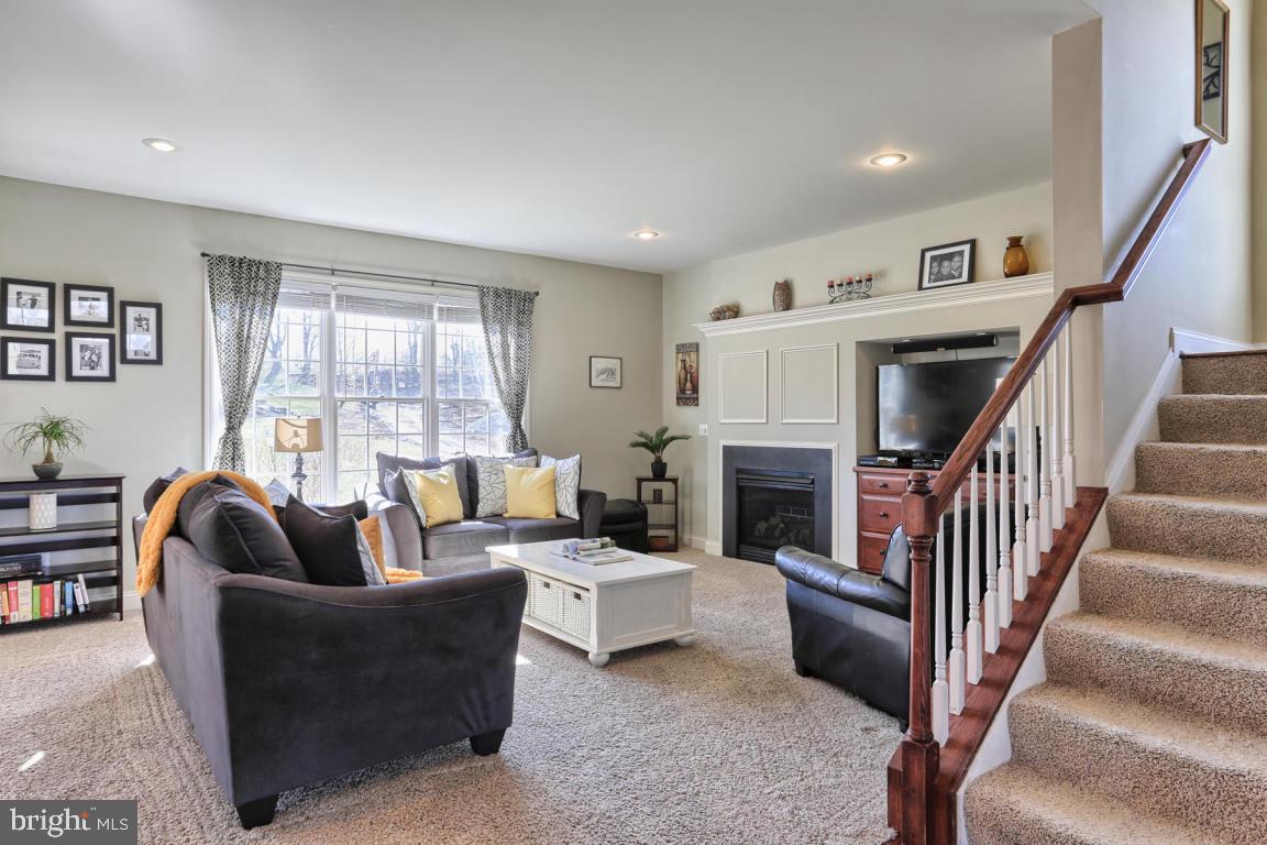 2134 Meadow Ridge Drive Lancaster, PA 17601 - Photo 16 of 45 Gallery Image 16