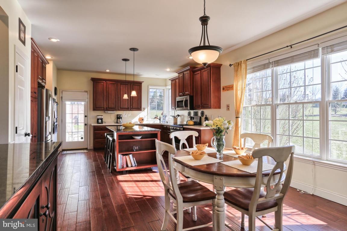 2134 Meadow Ridge Drive Lancaster, PA 17601 - Photo 3 of 45 Gallery Image 3