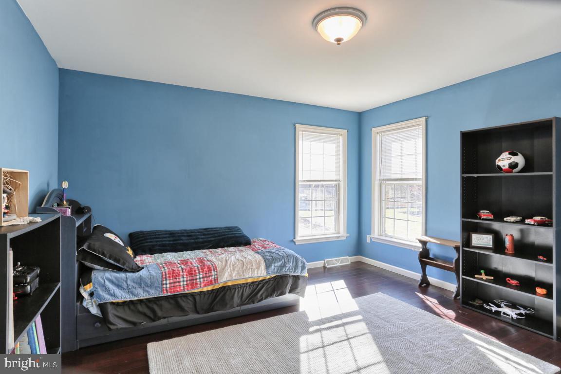 2134 Meadow Ridge Drive Lancaster, PA 17601 - Photo 31 of 45 Gallery Image 31