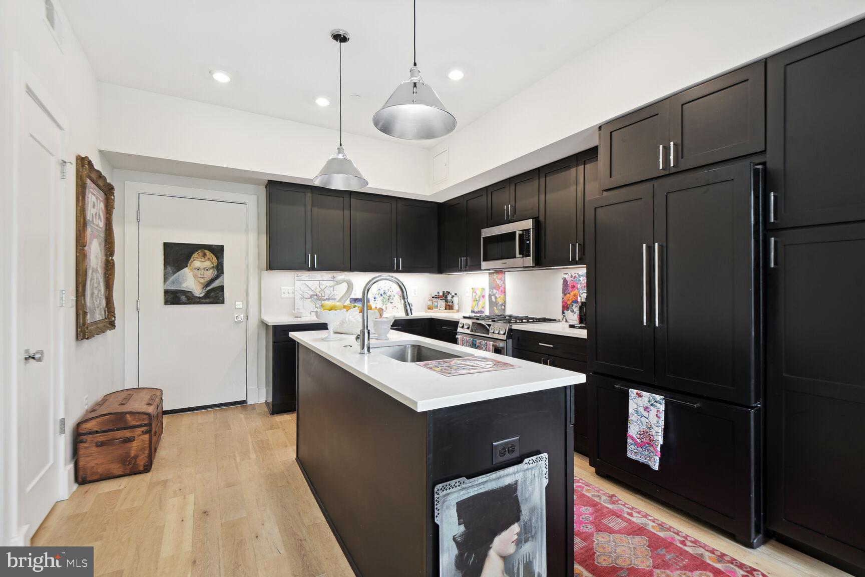 2717 Ontario Road Northwest, Unit 201 Washington, DC 20009 - Photo 3 of 15 Kitchen