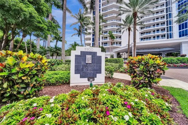 $17,000 | 21200 Point Place, Unit 403, Aventura, FL 33180