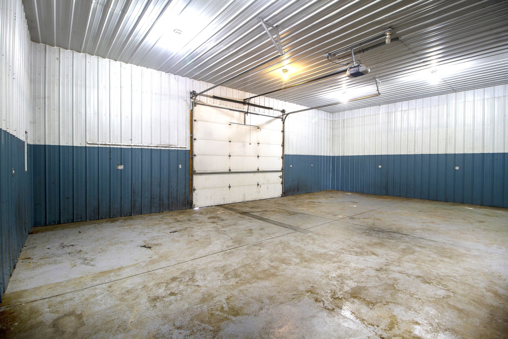 24721 South Scheer Road Monee, IL 60449 - Photo 49 of 50 a view of empty room