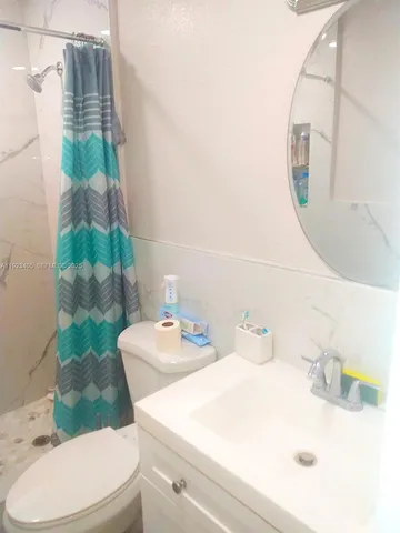 $1,700 | 980 Northwest 109th Street, Unit A, Miami, FL 33168