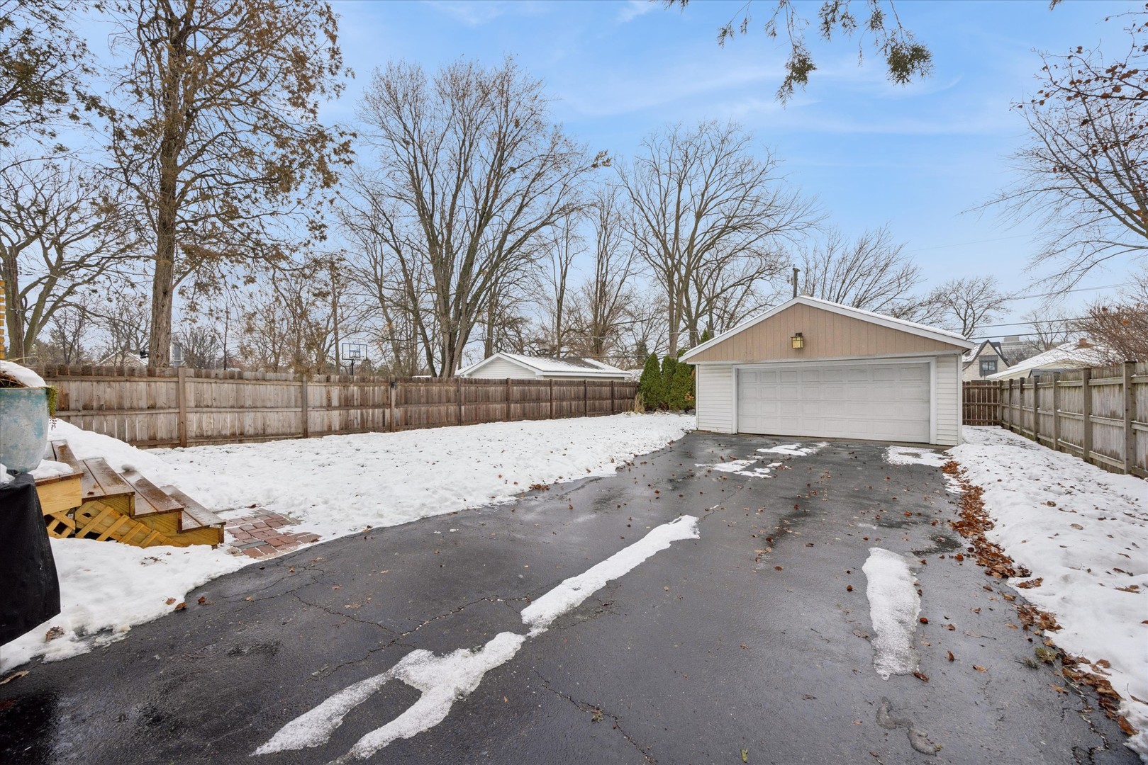 309 Clinton Avenue Elmhurst, IL 60126 - Photo 3 of 33 a view of back yard of the house