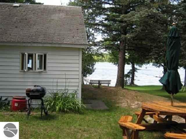 4732 Ridge Road Lake, MI 48632 - Photo 5 of 6 1748140-4.JPG