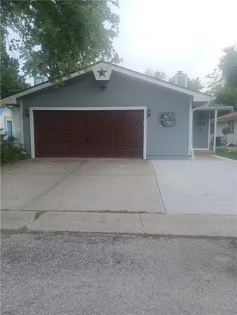 $230,000 | 8809 East 109 Terrace, Kansas City, MO 64134