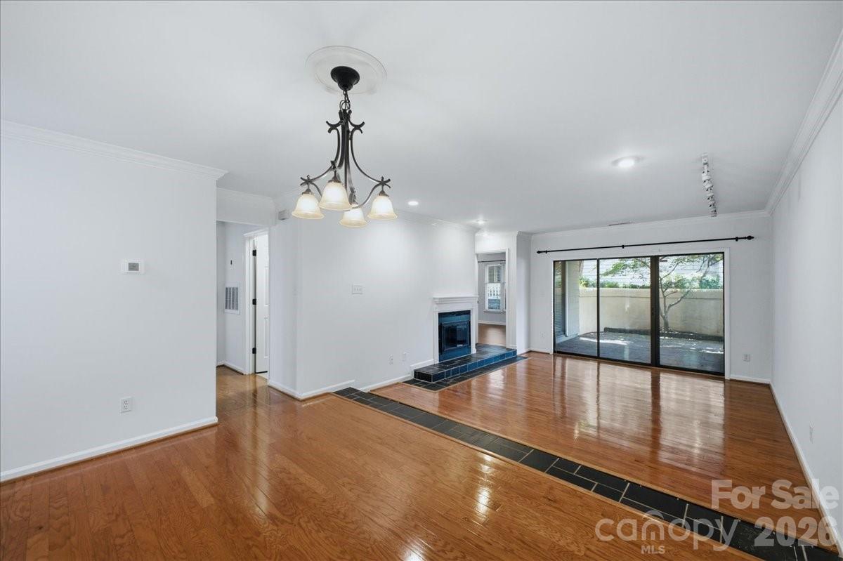 232 Queens Road, Unit 37 Charlotte, NC 28204 - Photo 7 of 31