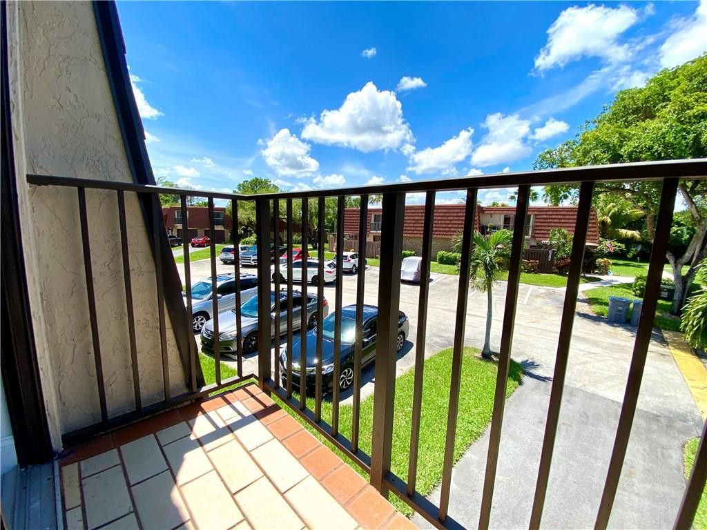 8279 Boca Rio Drive Boca Raton, FL 33433 - Photo 32 of 78 Photo 32
