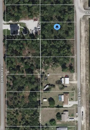 $24,000 | 917 Hines Avenue, Lehigh Acres, FL 33972