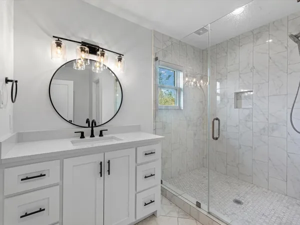$10,000 | 2147 Colquitt Street, Houston, TX 77098