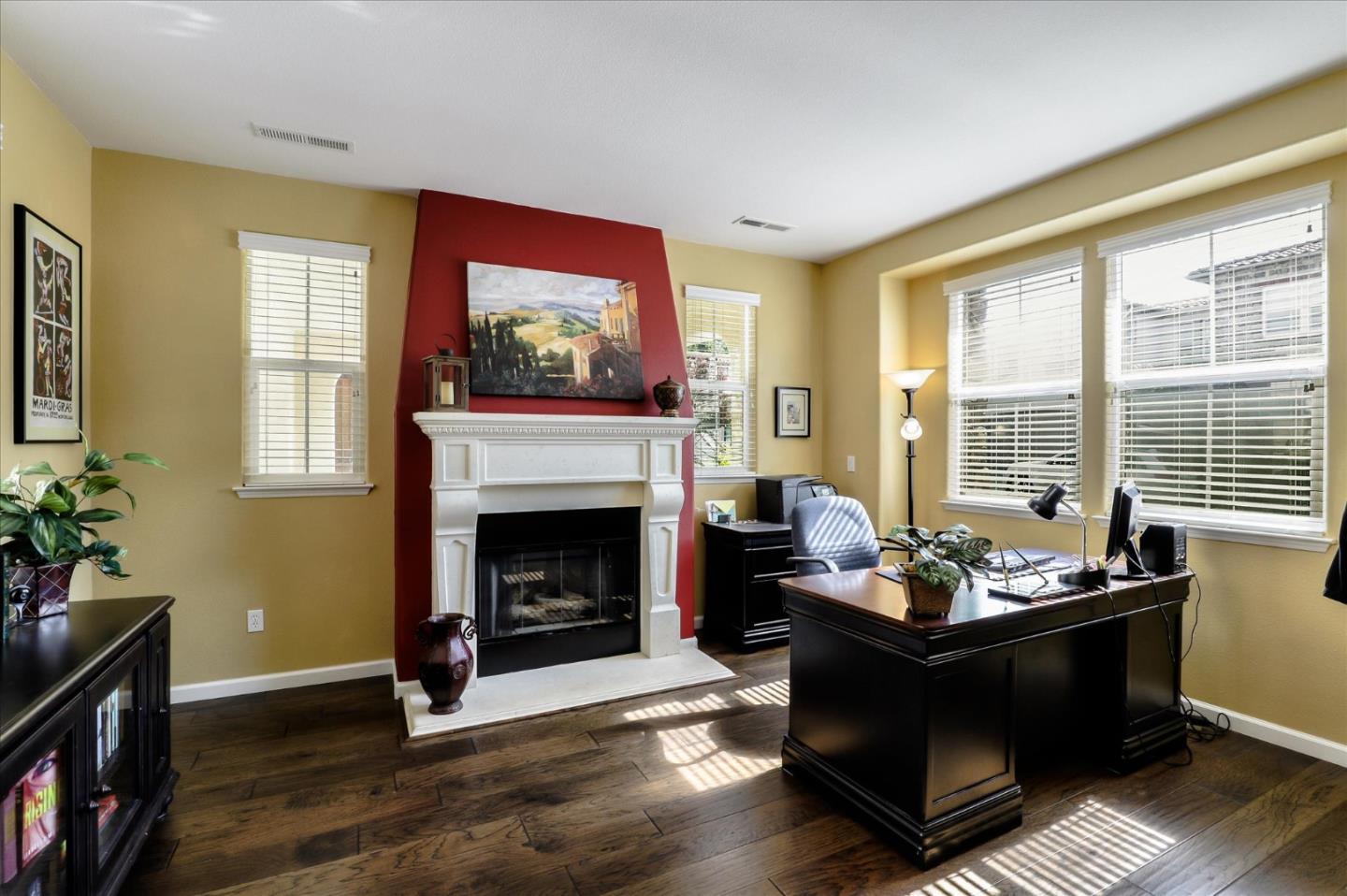 7632 Braid Court Gilroy, CA 95020 - Photo 4 of 56