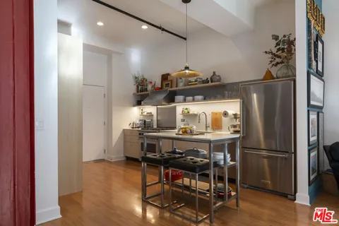 $685,000 | 253 South Broadway, Unit 201, Los Angeles, CA 90012