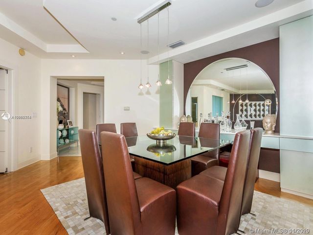 $890,000 | 21050 Northeast 38th Avenue, Unit 2006, Aventura, FL 33180